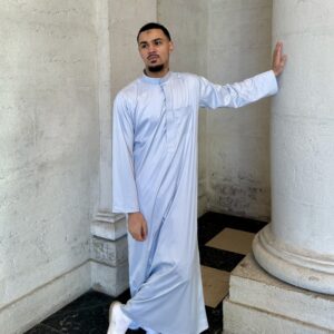 Qamis Gris | Saoudien